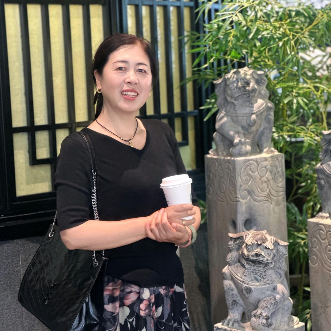 爱跳舞的开心奶奶💕