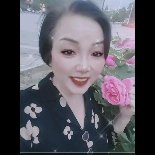 张爱云，