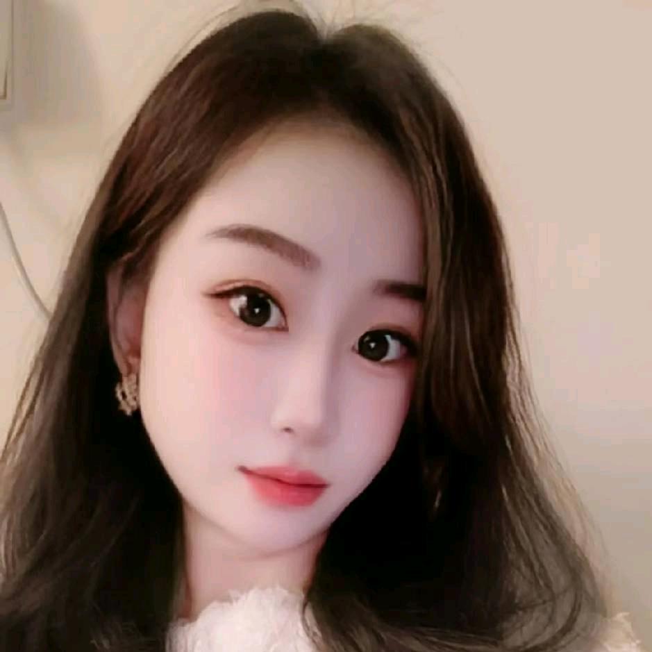 做开心的小燕子