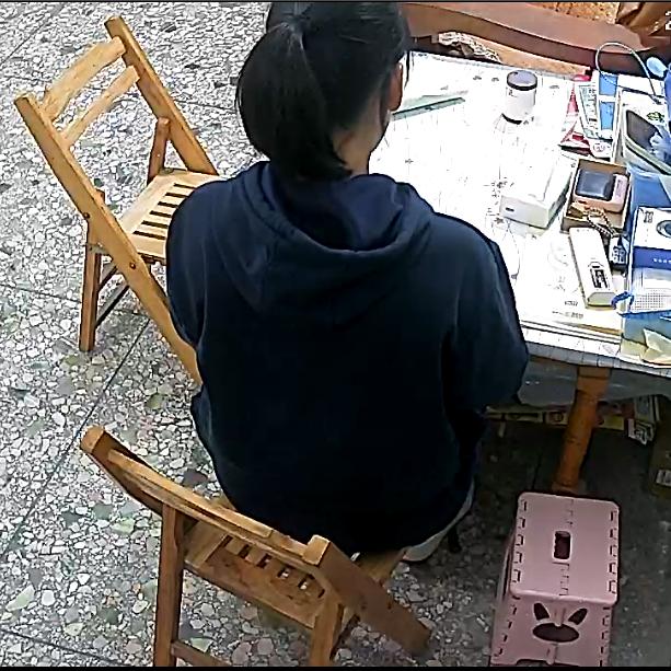 荷露鉴心（天蝎座）