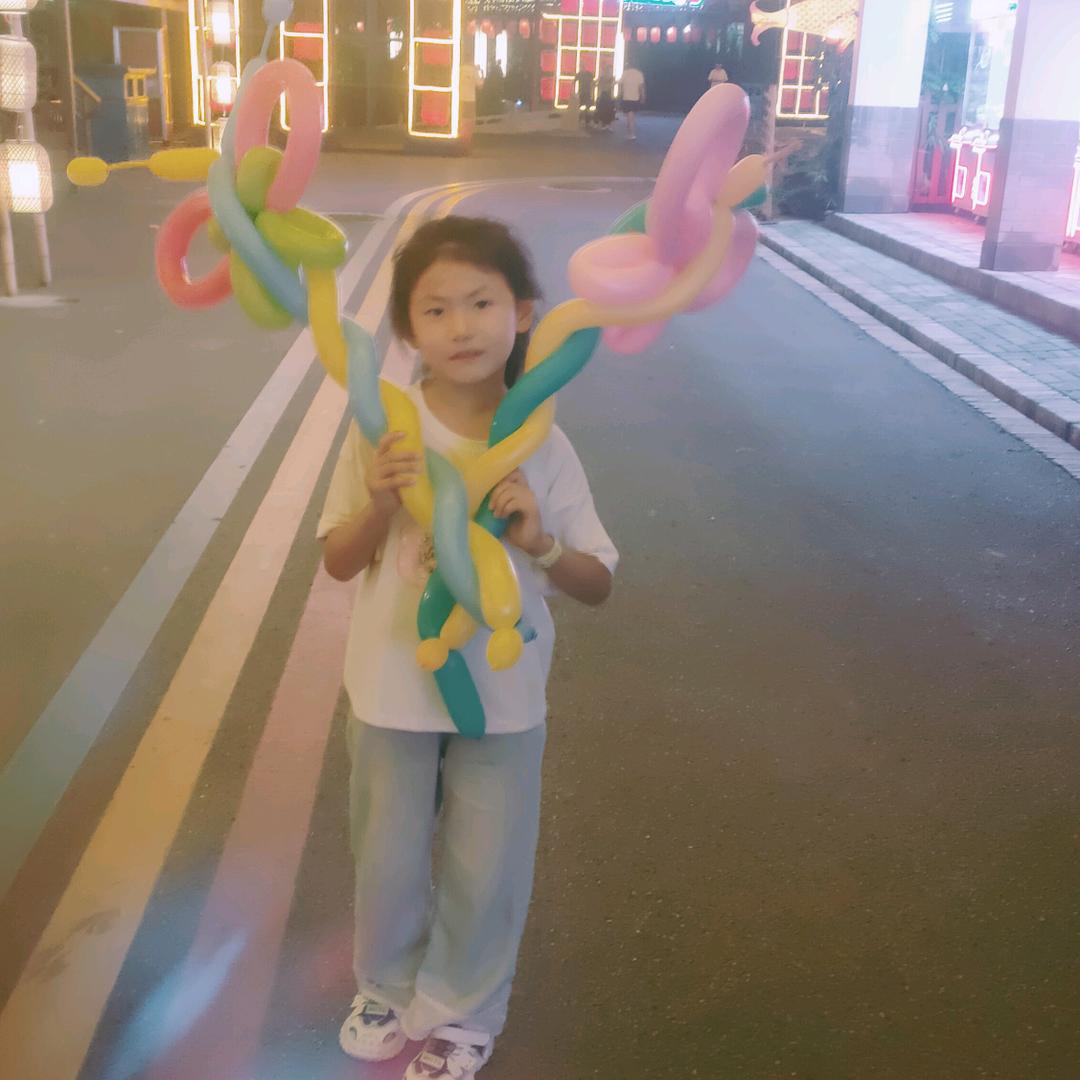 梦醒（河岸红薯）