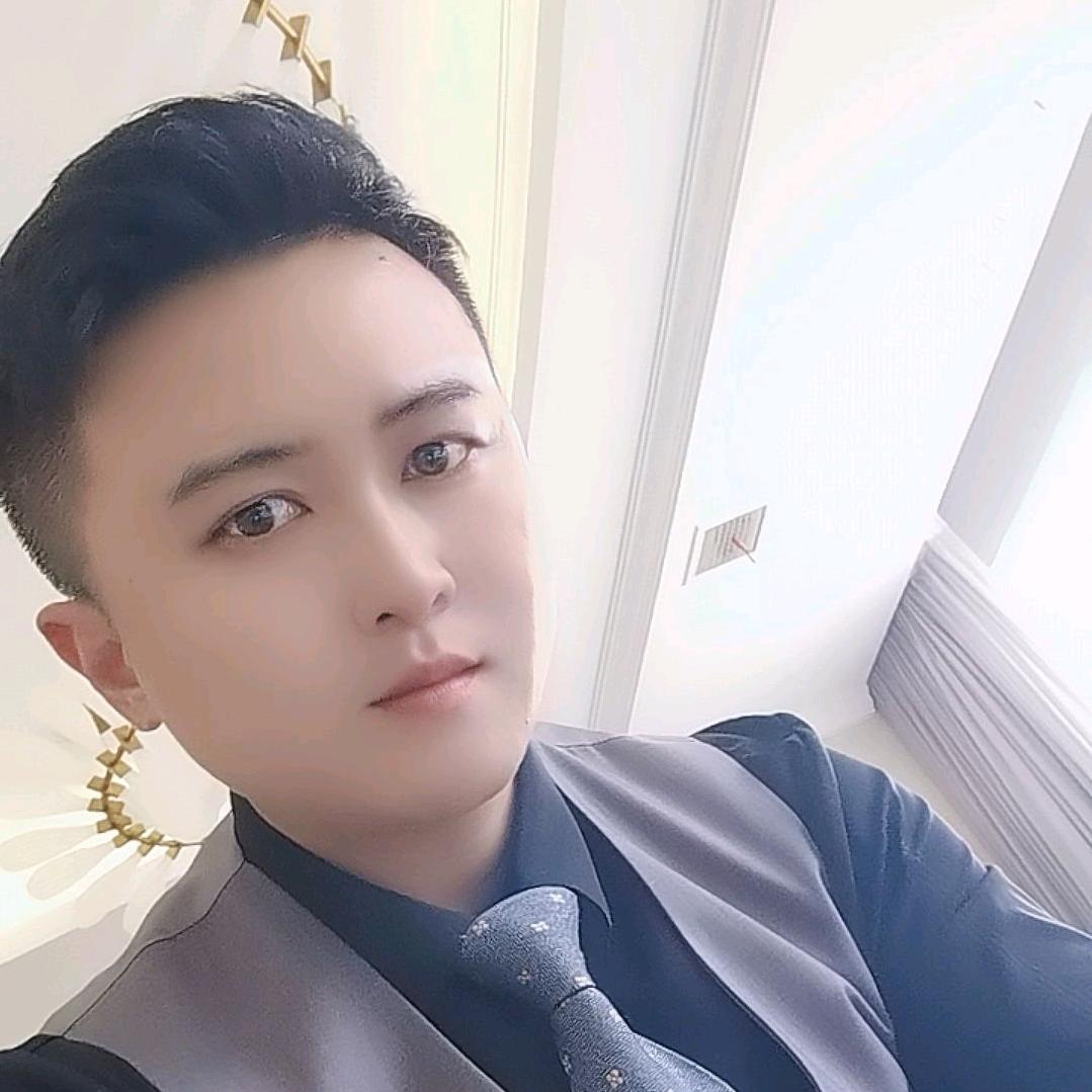 高盛瑞府段皓天