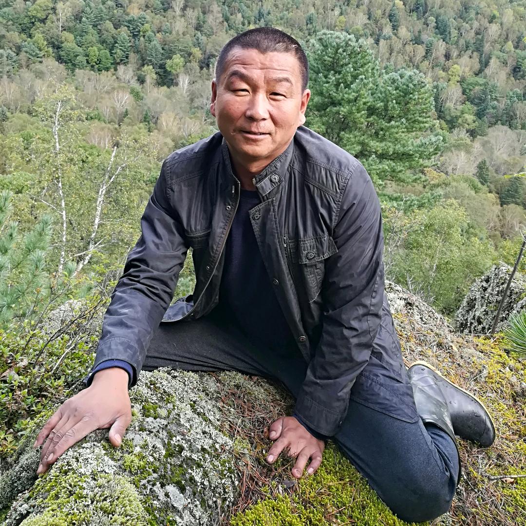 天山 缓岭纯粮酒