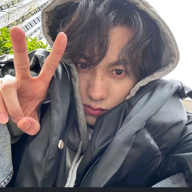 奥特曼爱喝娃哈哈