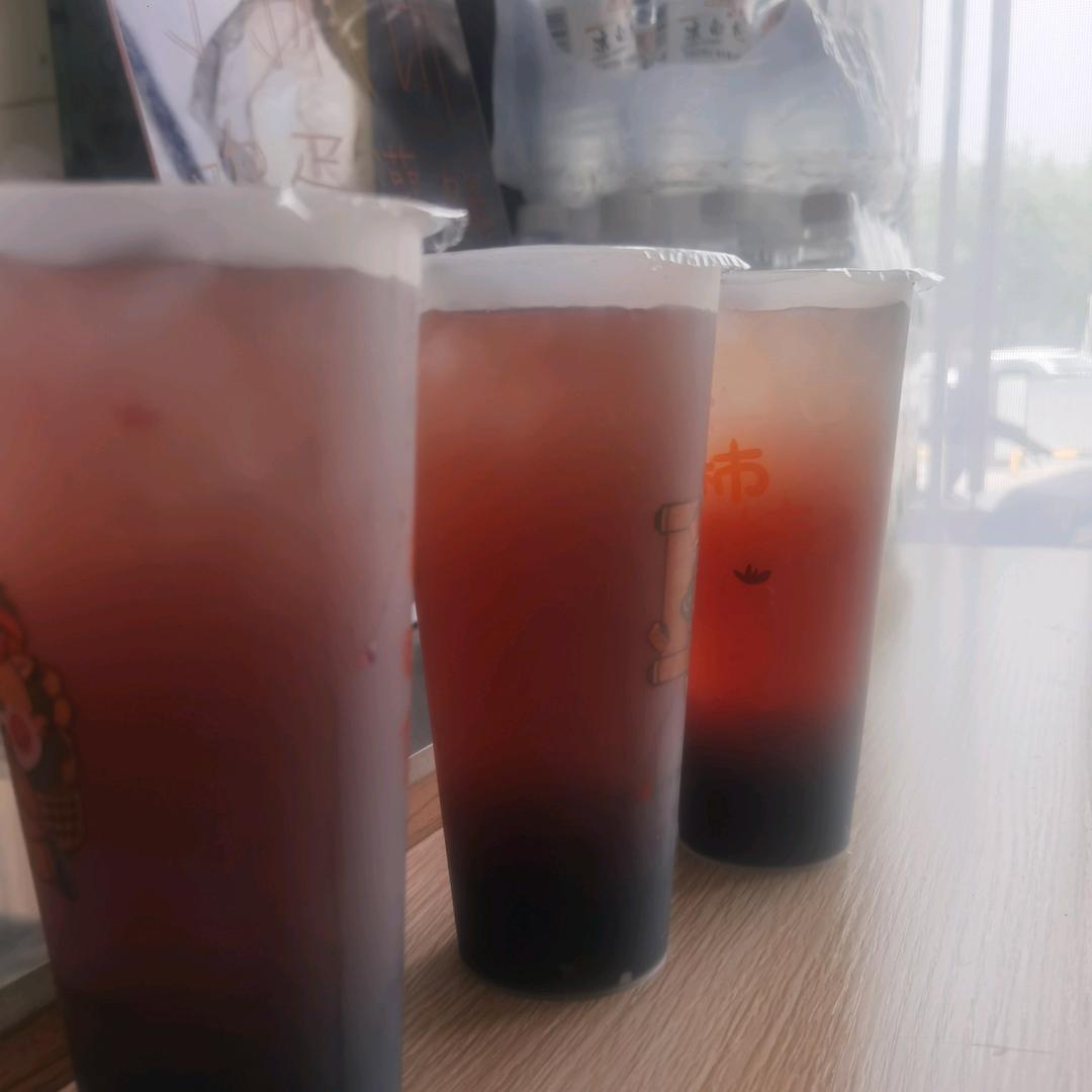 茶言悦饮（一职）门口！