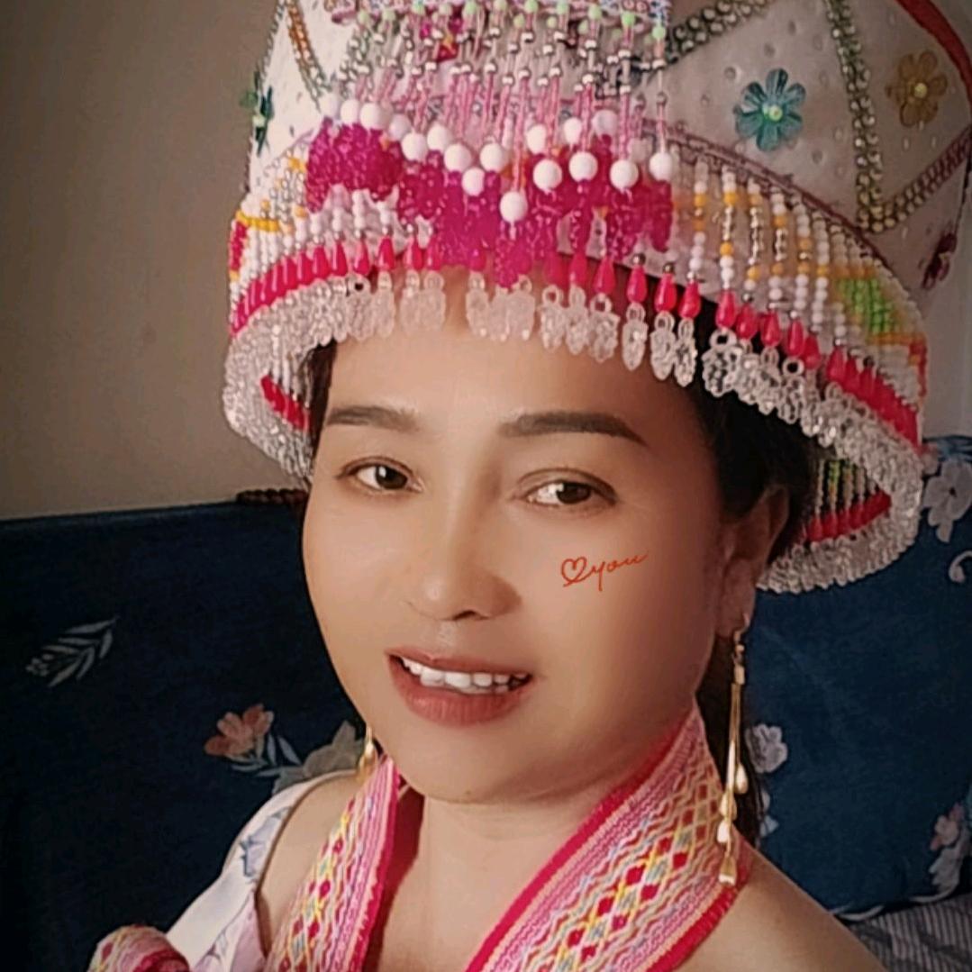 李欣