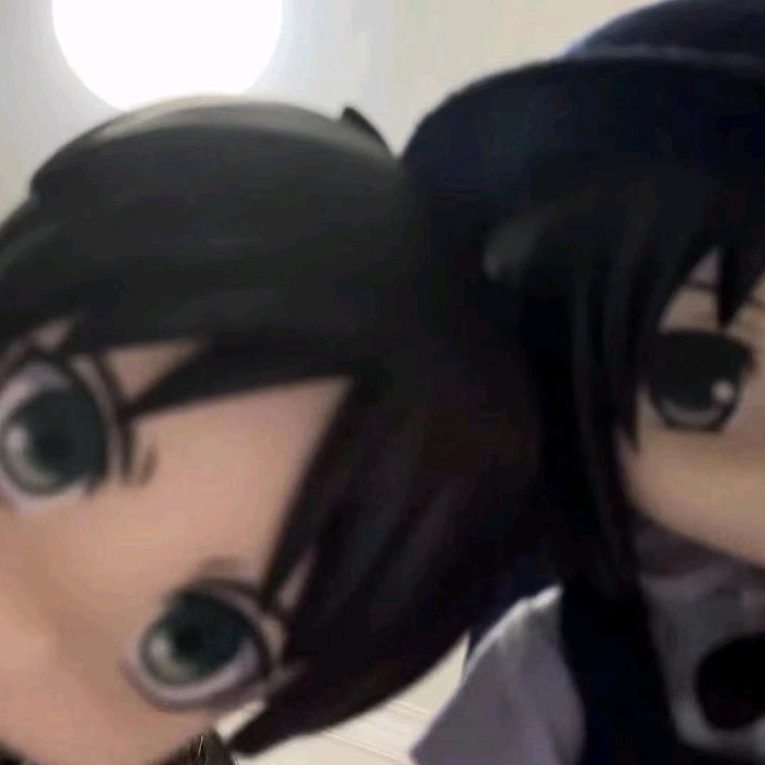 骑电车一定记着戴头盔