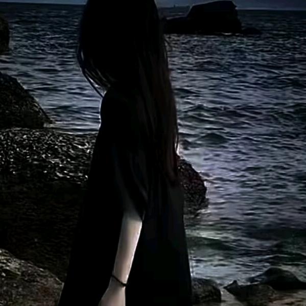 小甜甜蜜蜜❤️❤️❤️(〜￣▽￣)〜