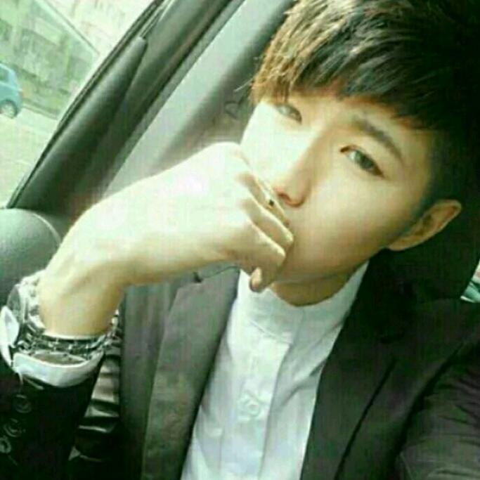 解忧草🍁🍁🍁