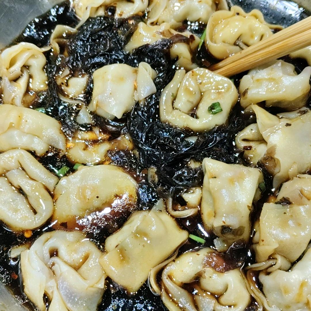 曹歪歪