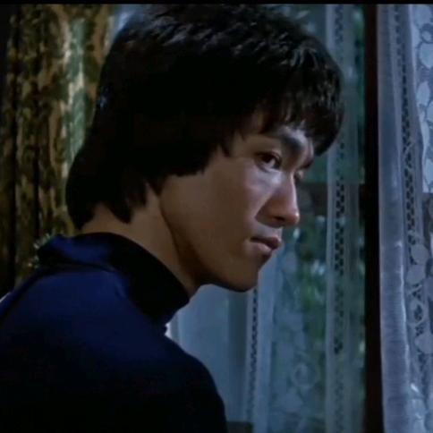 𝕮𝖆𝖕𝖗𝖎𝖈𝖔𝖗𝖓