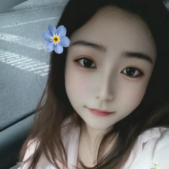 嘴角😝上扬