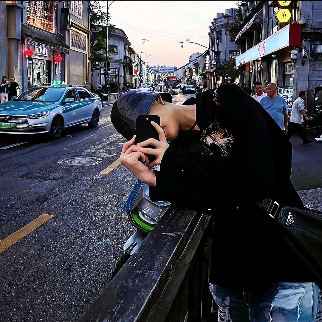 王瑾和🚶