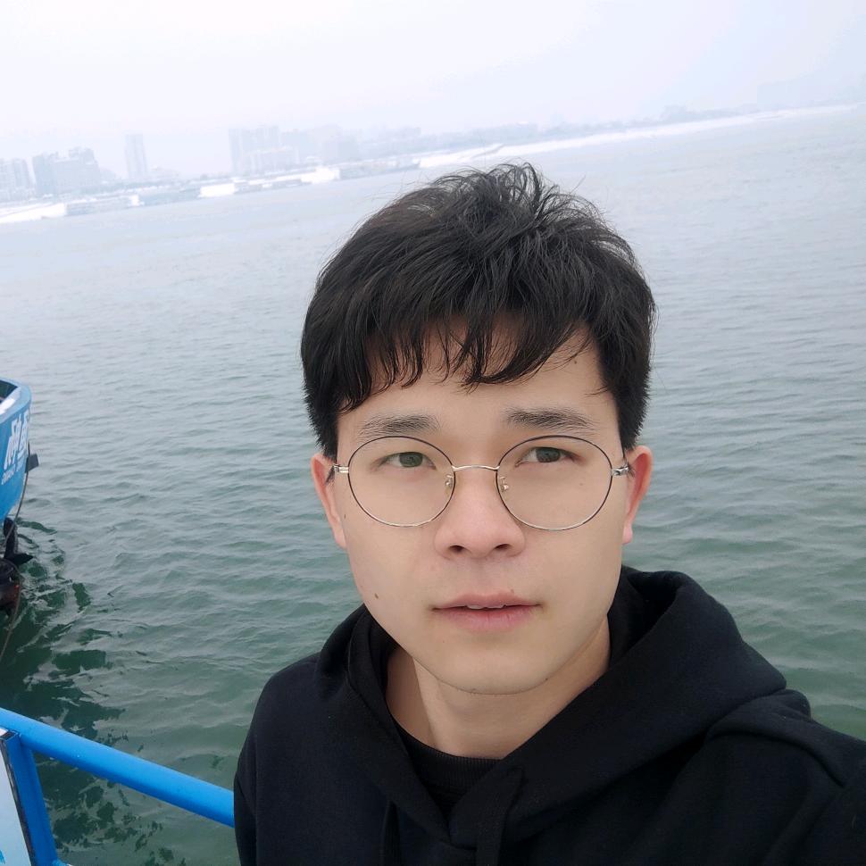 梦南笙头像