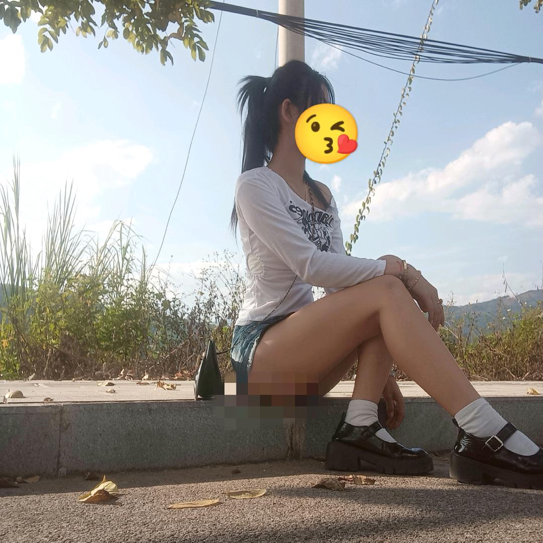 🌸🐷，依嫩😘，Noom.