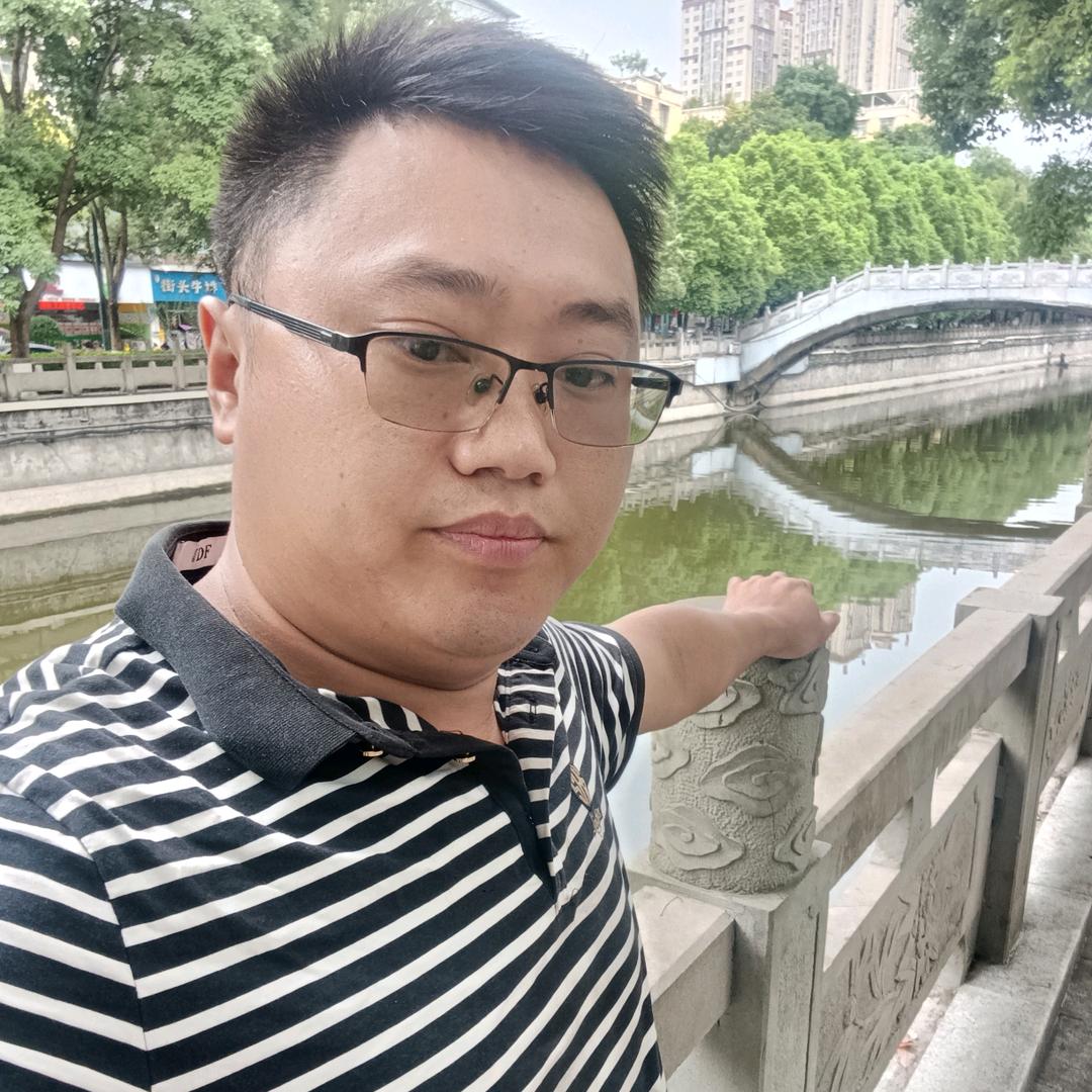 珙县巡场运刚汽修厂