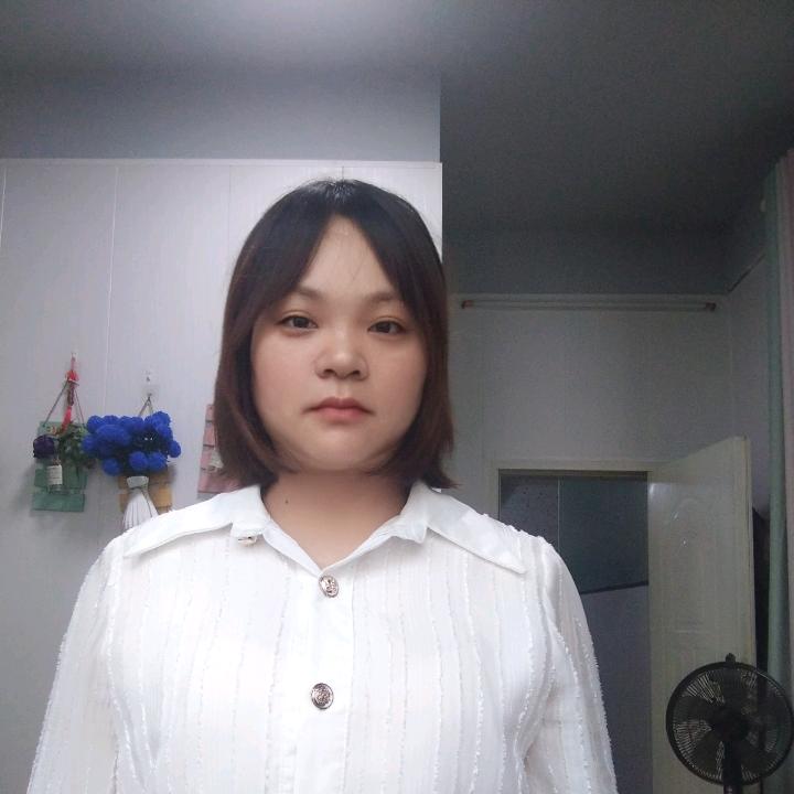 龚若汐橱窗