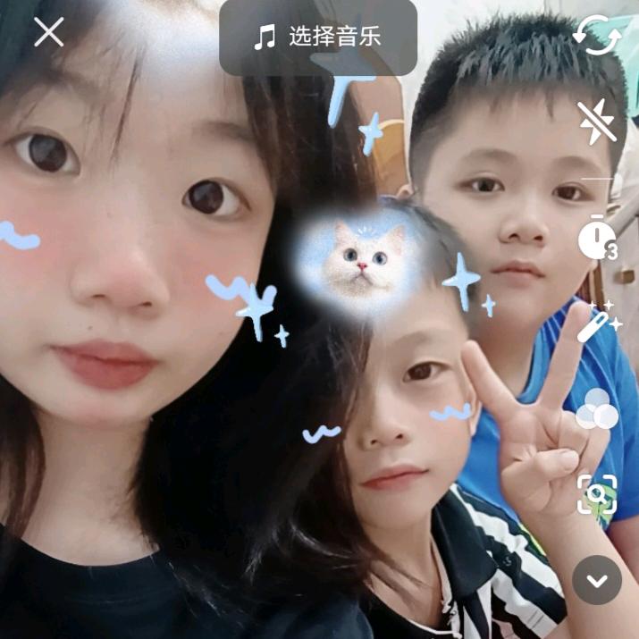 玥斌腾妈妈头像