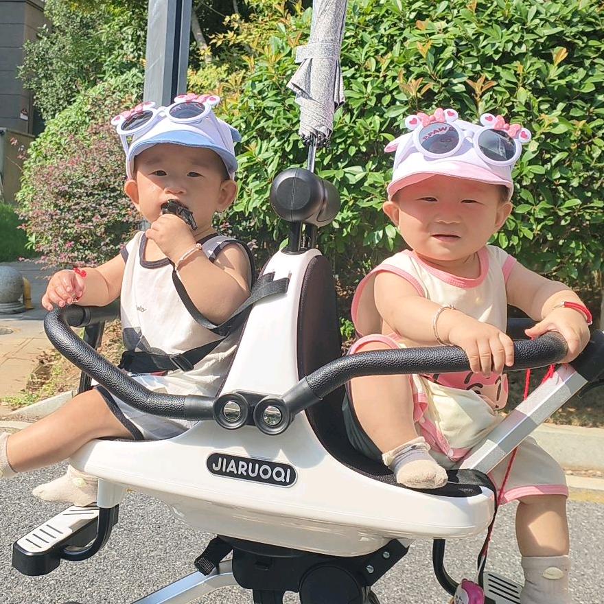 记录早早晚晚每天的成长，宝贝双胞胎🍭❤