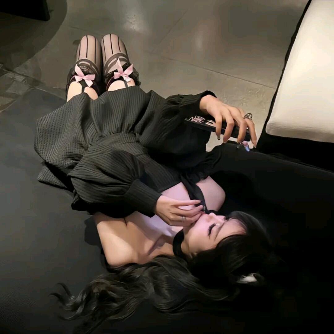 小逆ovo