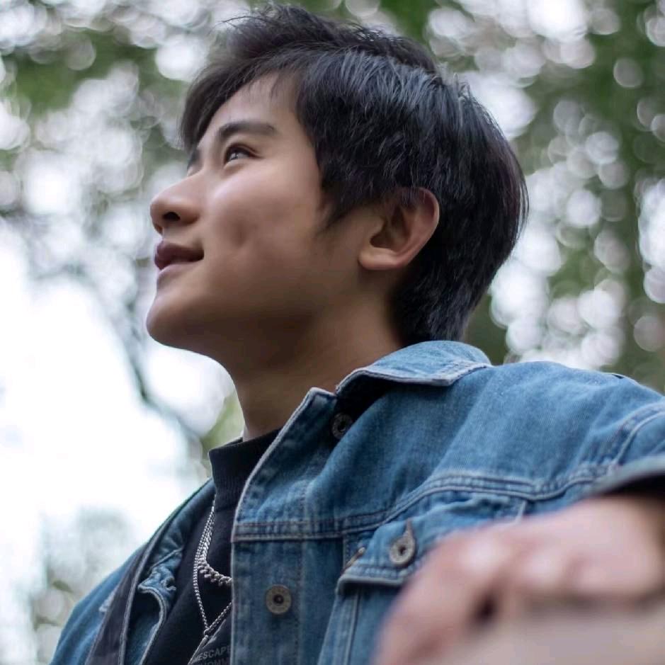 哥哥（摆摊版）