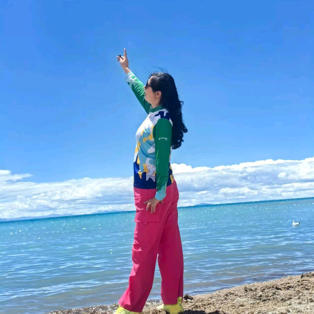 绿色