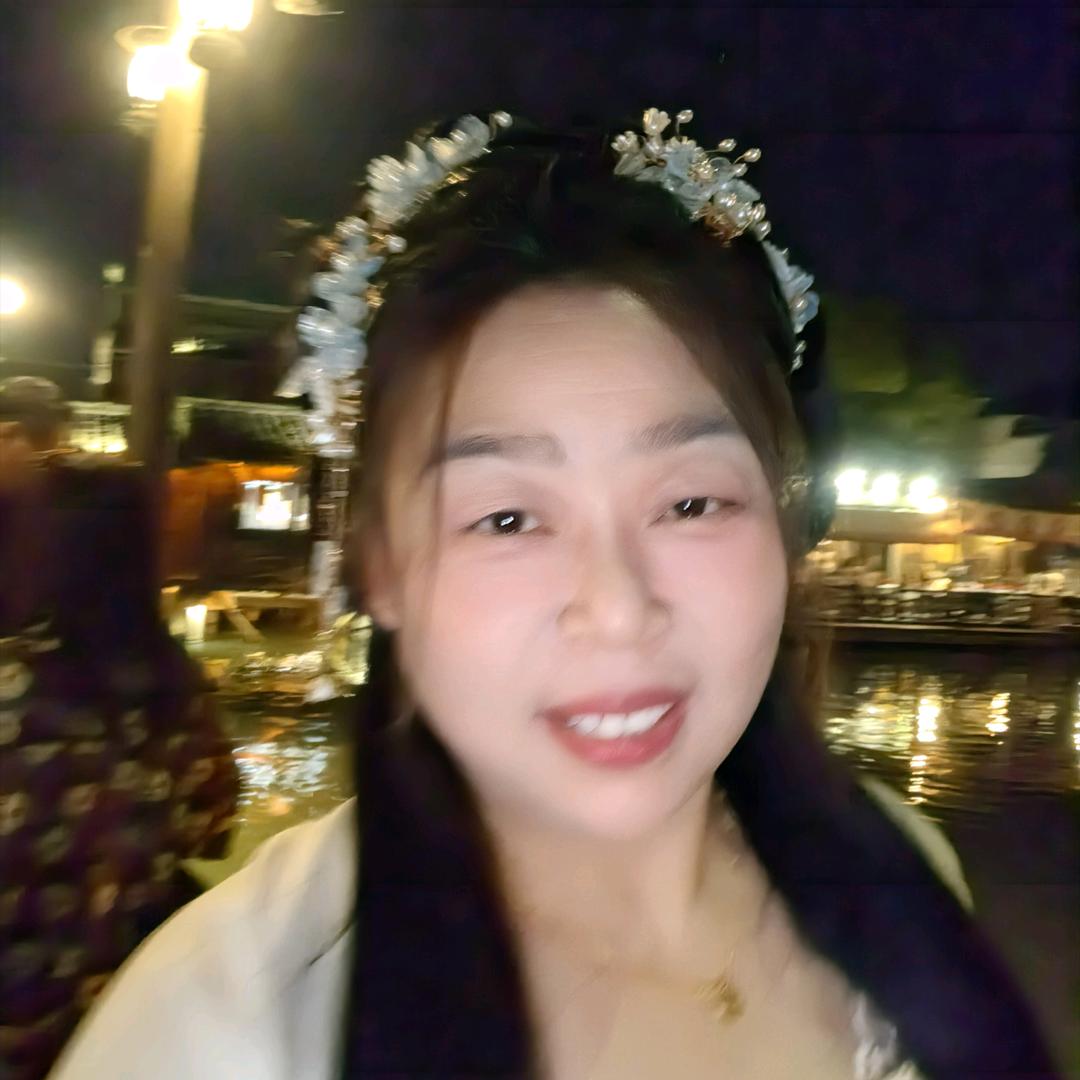 龚成名就，