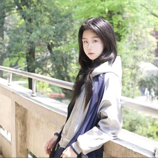 俊兰