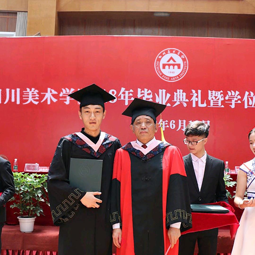胶州美育鹿老师