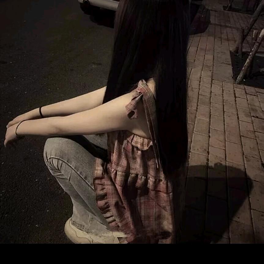 混的宇🚬头像