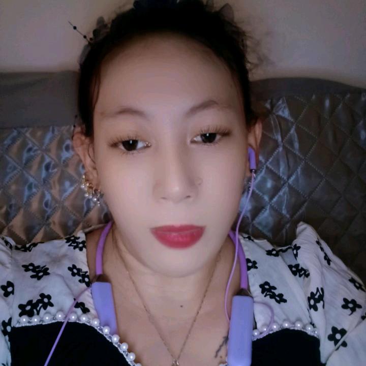 容易受伤的女人