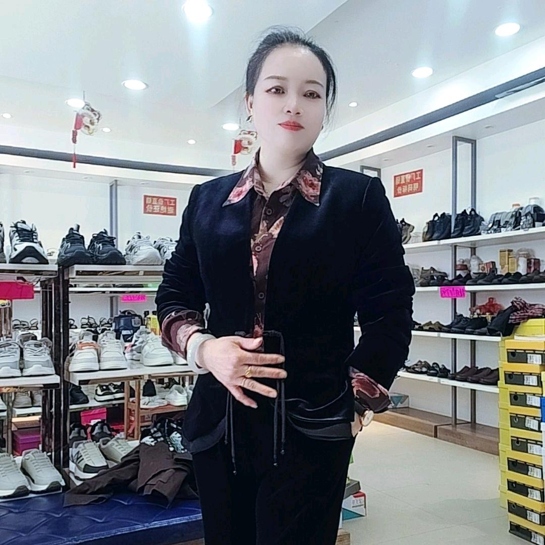 黄金埠康彪鞋店