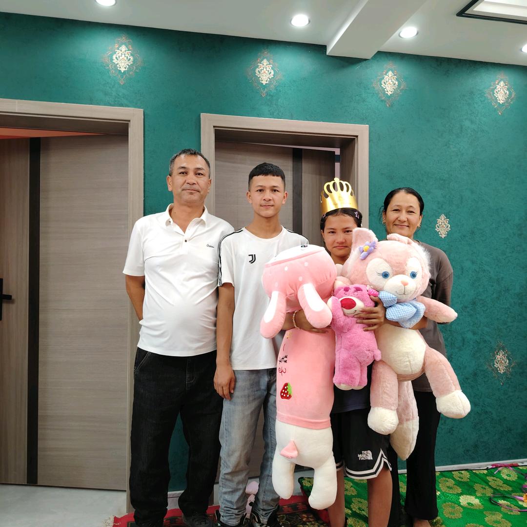 幸福的一家人😘