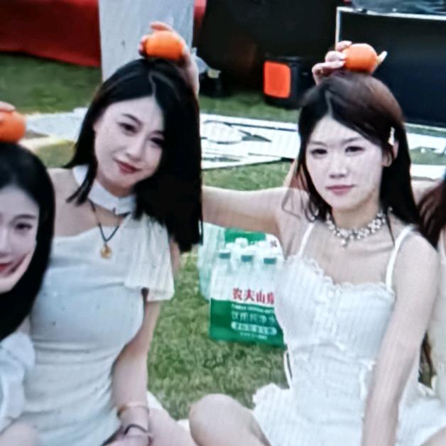 向日葵女孩