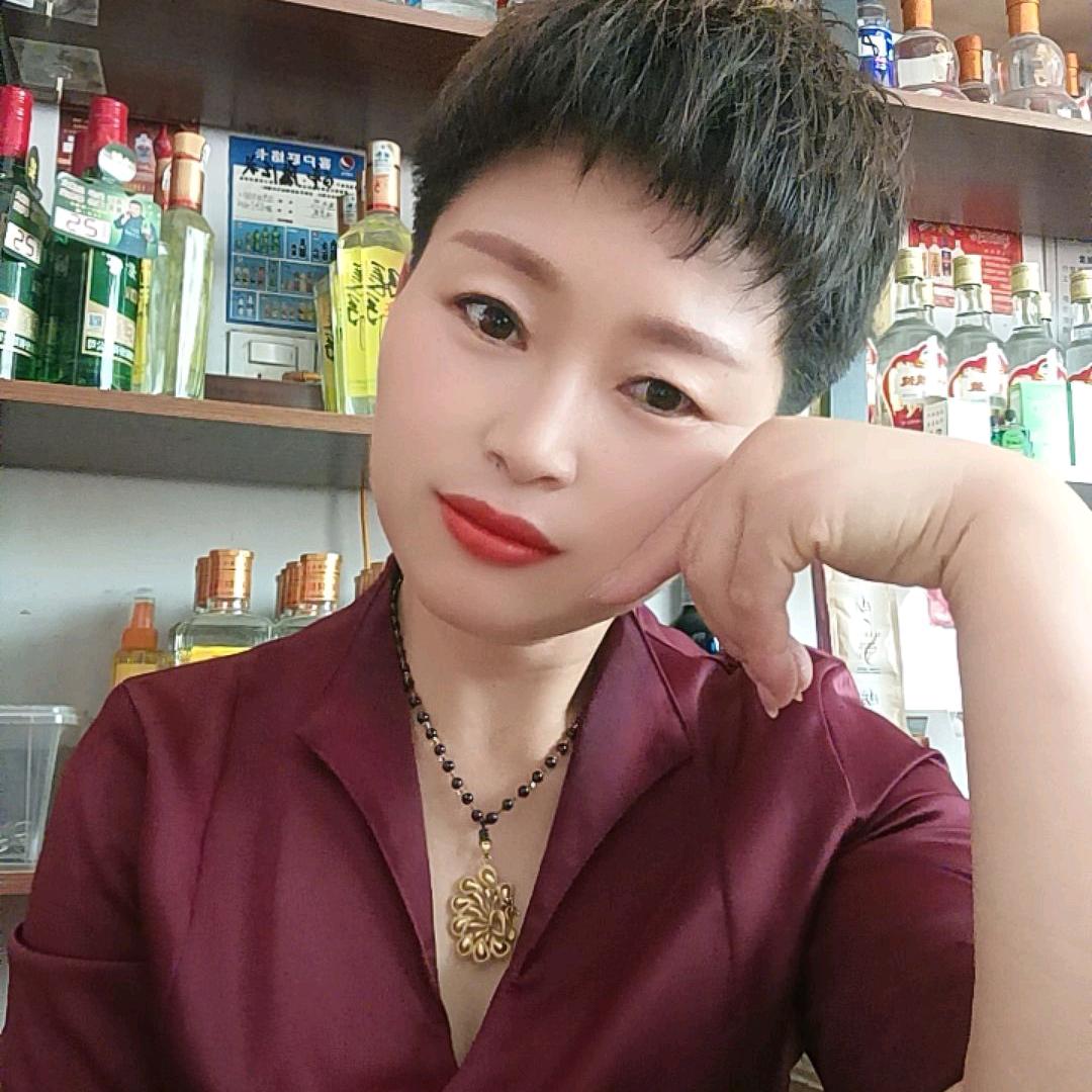 单楼明飞超市:刘姐