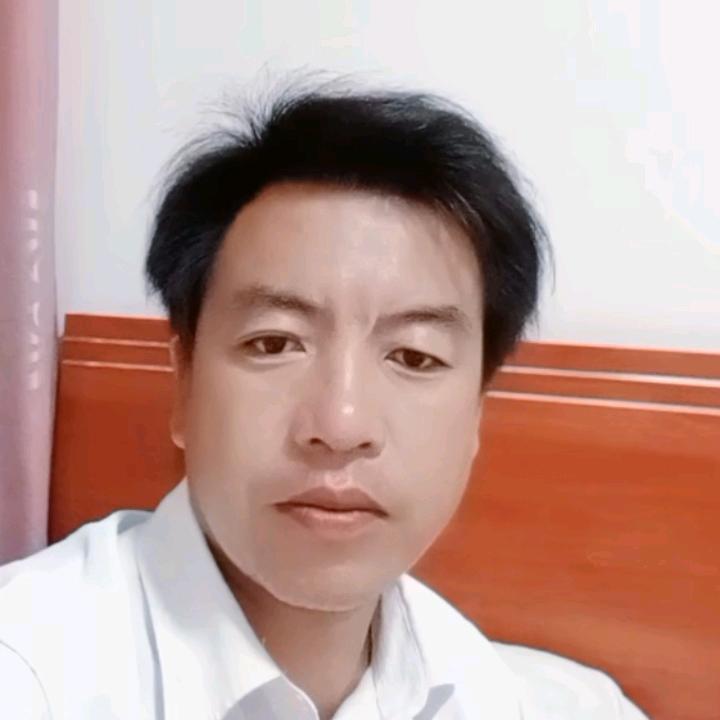 云南丽江华坪傈僳族羊队长