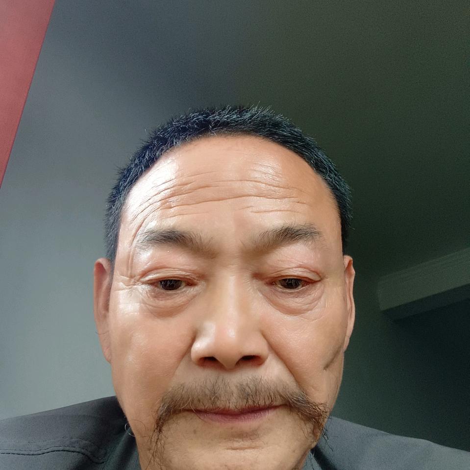 脑子进水了