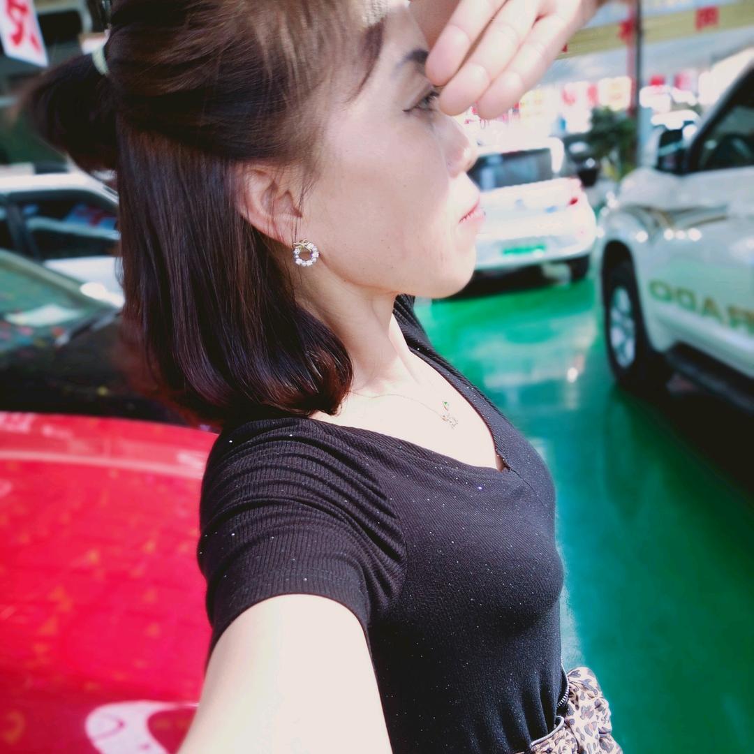 昆明良兄二手车（杨惠方姐）