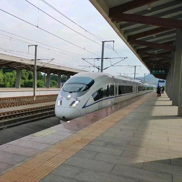 CRH1A-A-萌地铁