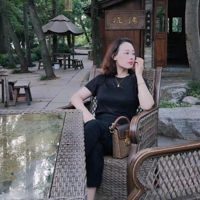 铜妹子