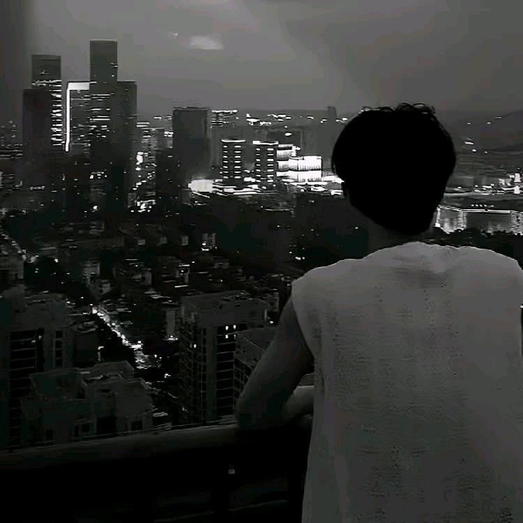 美式有点苦