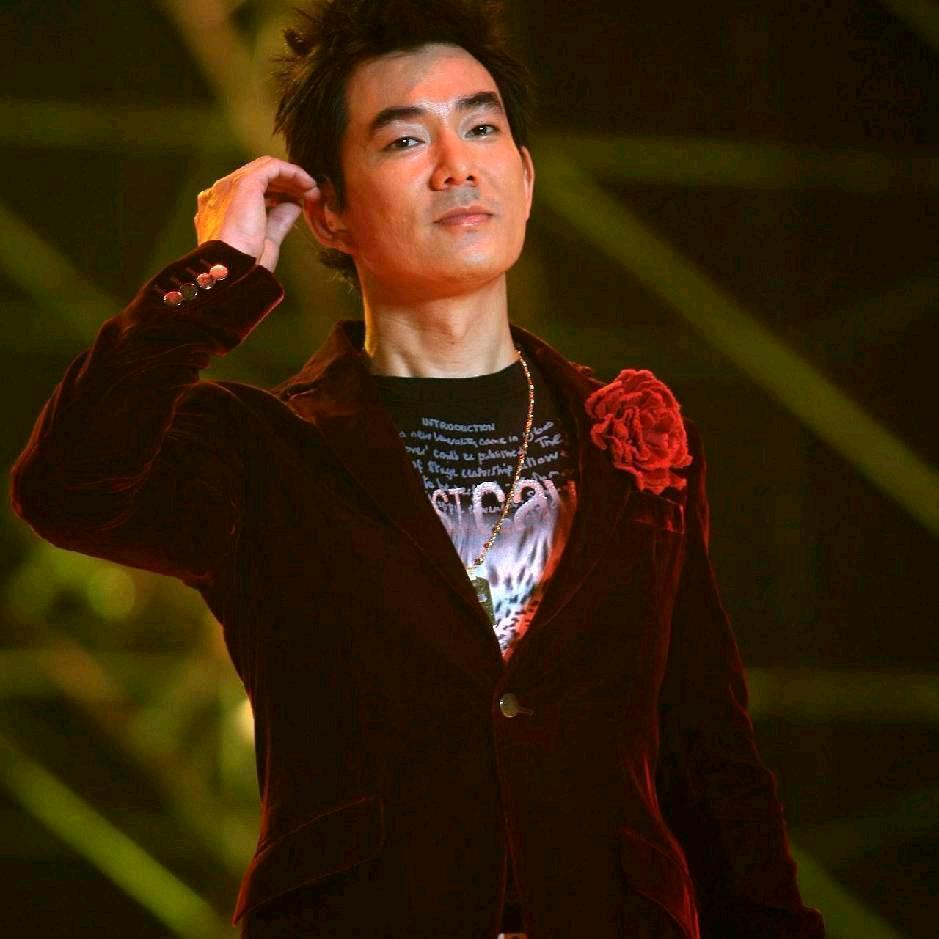 ♥微笑♥诠释爱♥