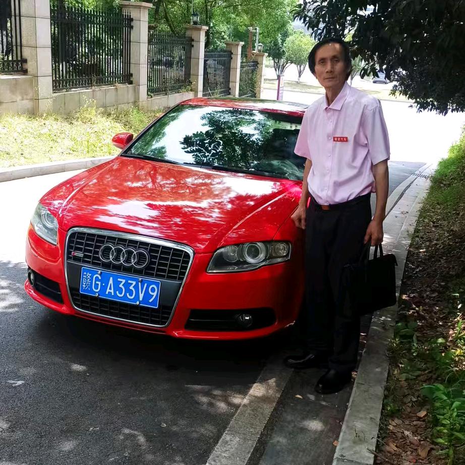 汽车公司总经理石总