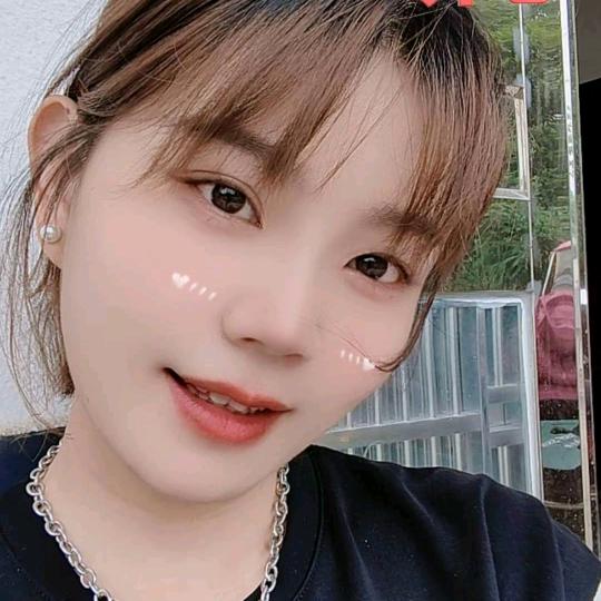 是小俪姐🌻