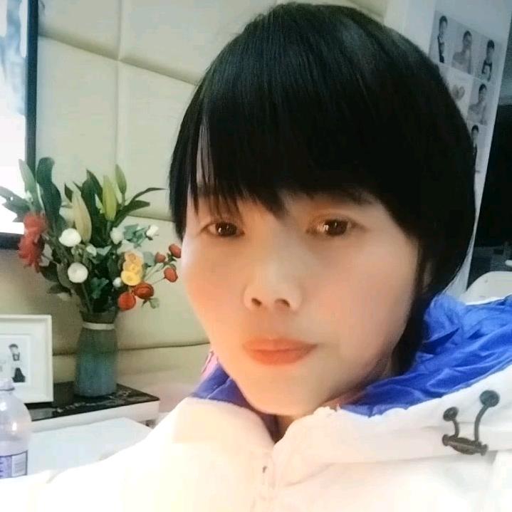 招商江湾英子姐