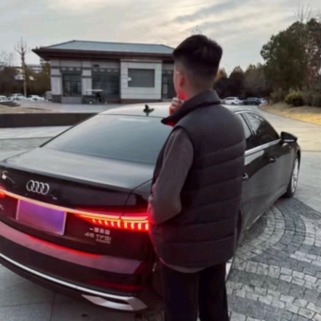 🏁阿涛.
