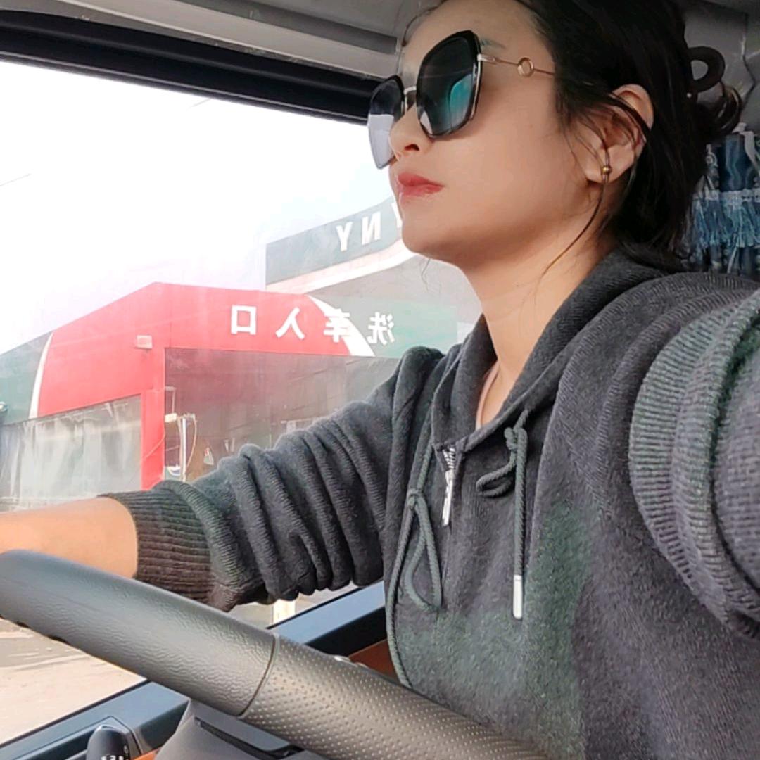 方向盘上的24小时