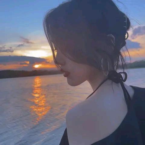 秦岭小周
