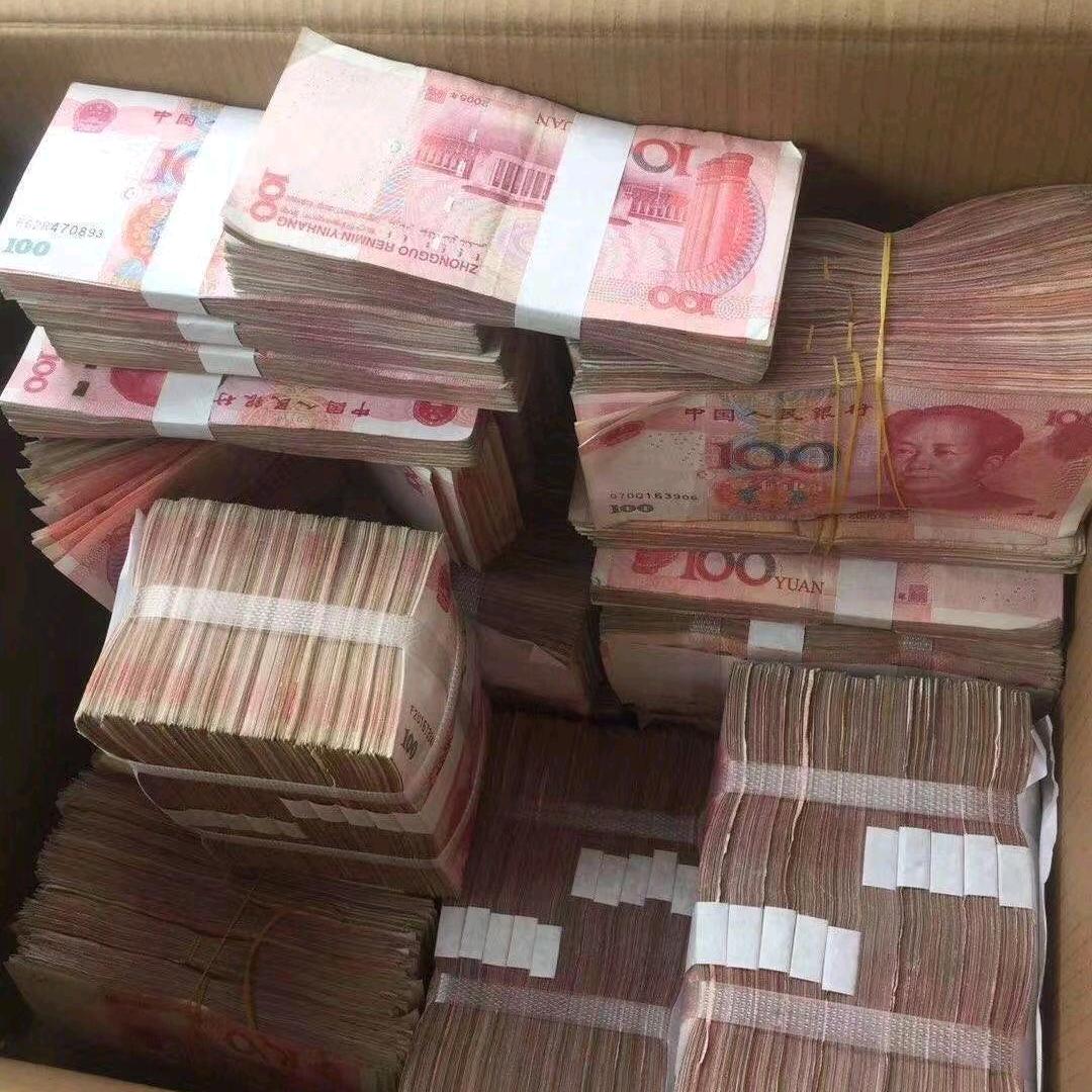 摆摊卖寂寞