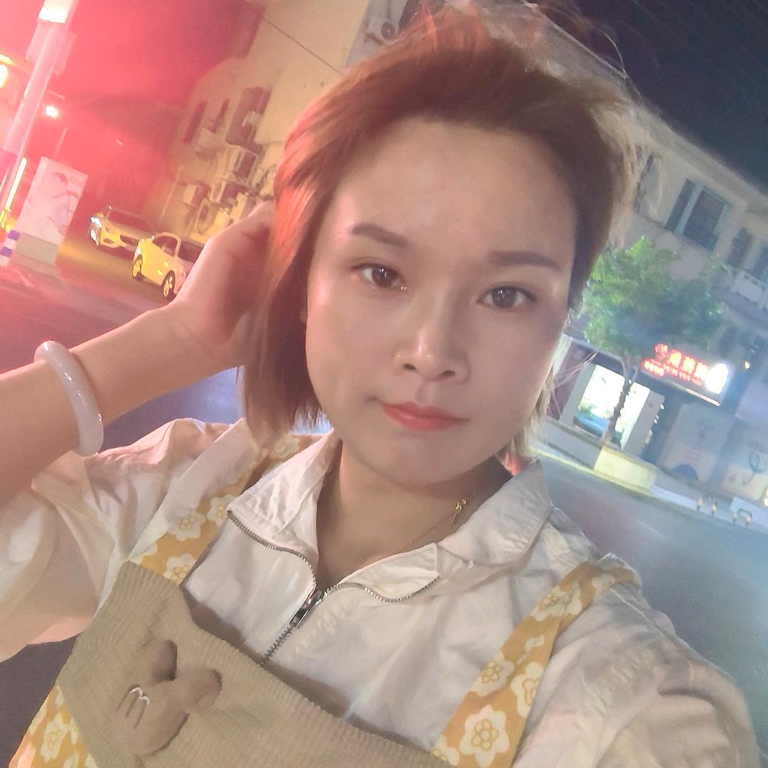 鸡蛋饼小妹